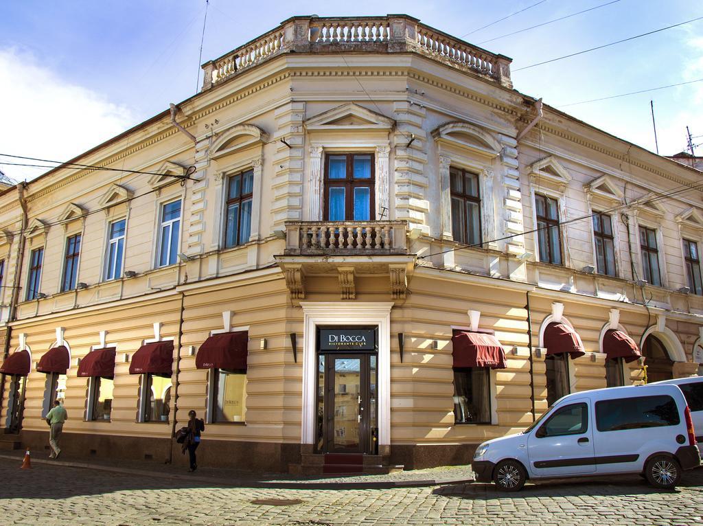 Vip-Apartments Angel Palas Csernyivci Kültér fotó