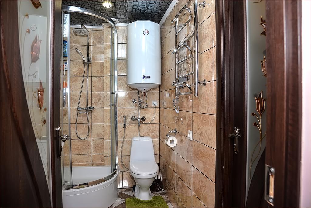 Vip-Apartments Angel Palas Csernyivci Kültér fotó