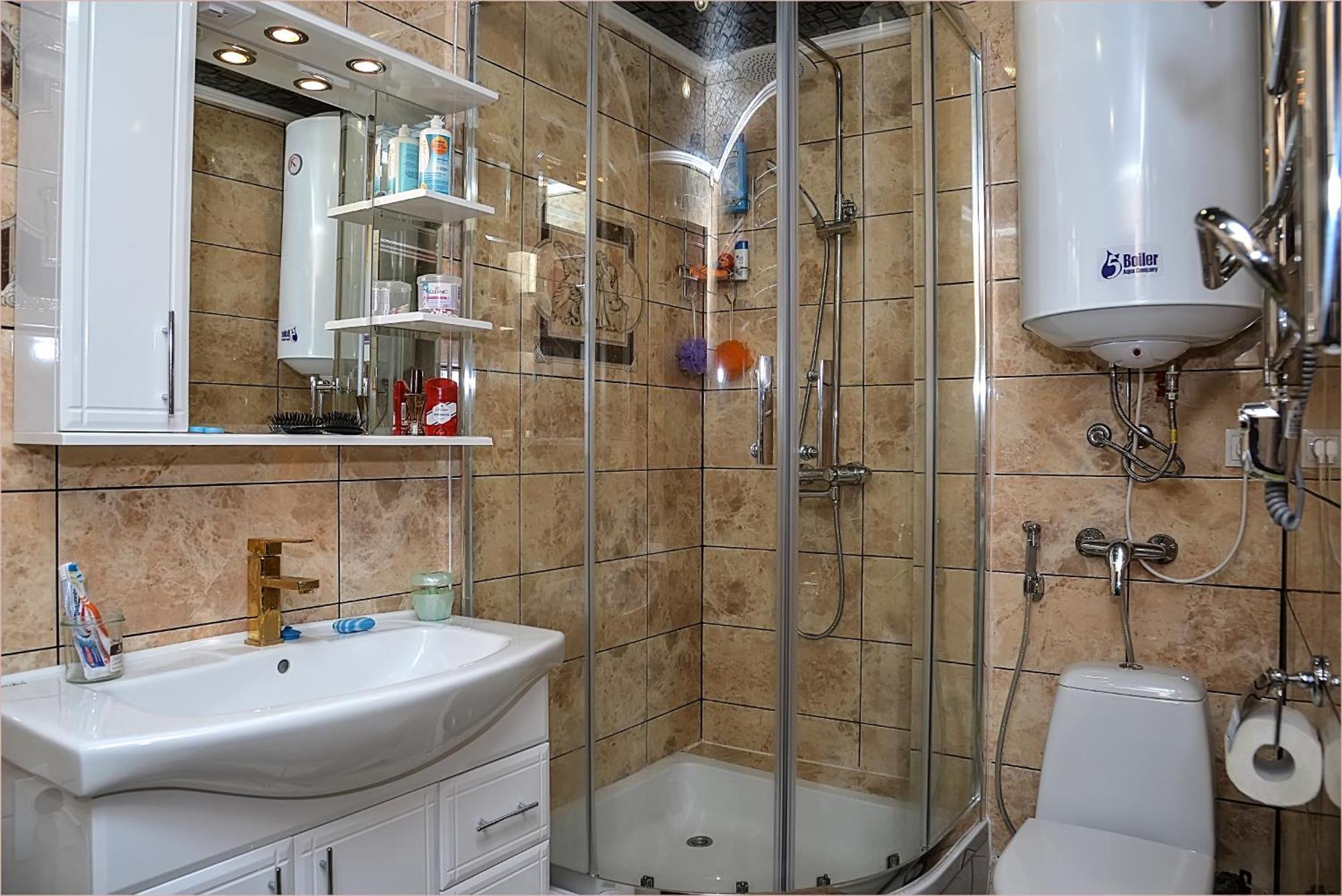 Vip-Apartments Angel Palas Csernyivci Kültér fotó