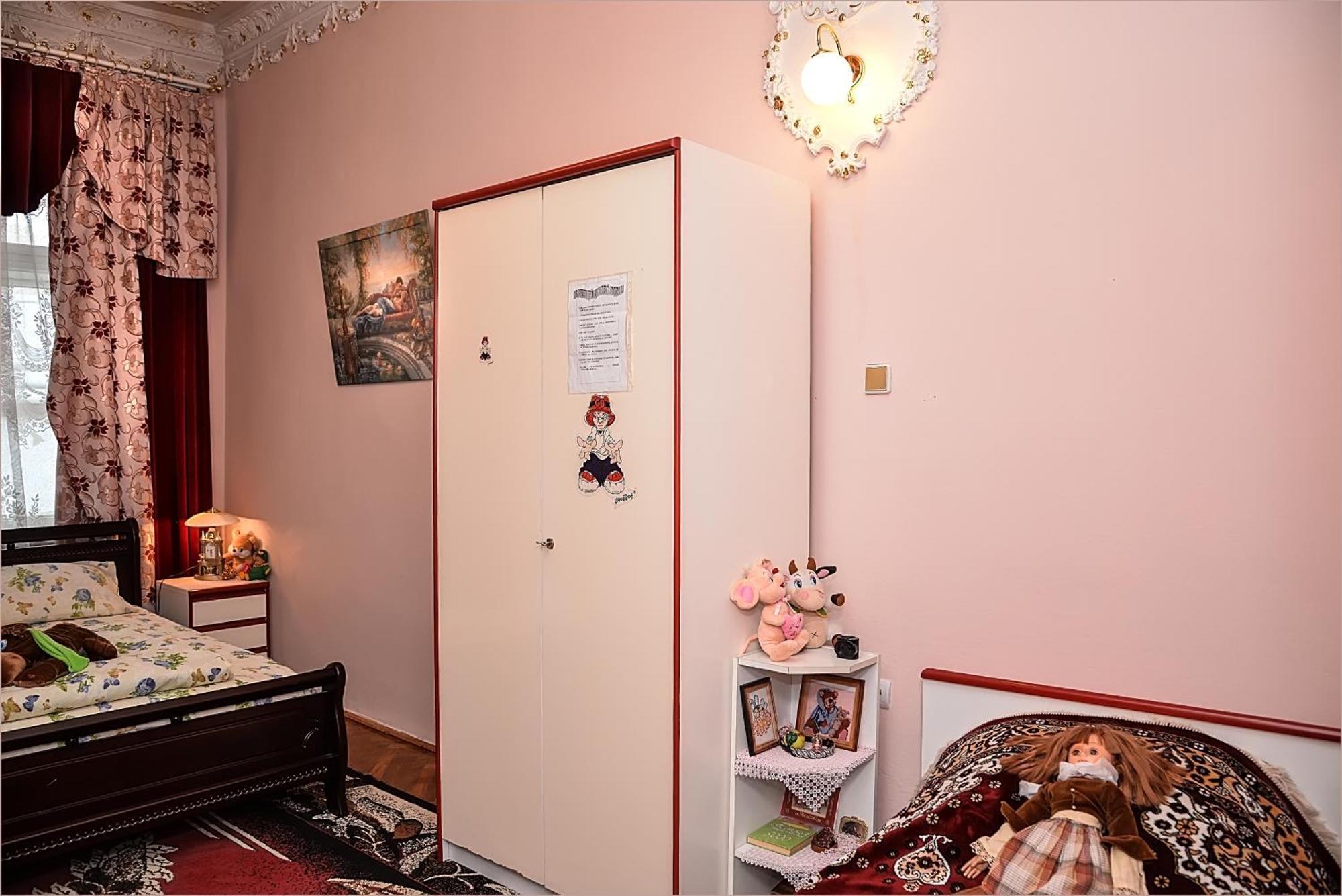 Vip-Apartments Angel Palas Csernyivci Kültér fotó