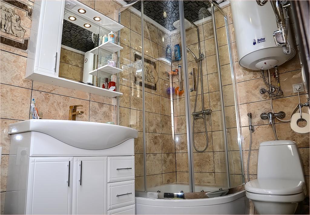 Vip-Apartments Angel Palas Csernyivci Kültér fotó